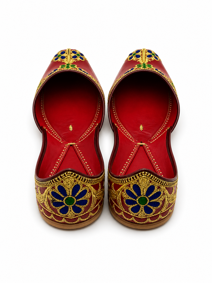 Red Daisy Medallion Jutti – Ladies Bridal Flat