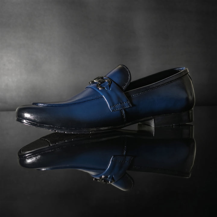 Men's Navy Blue Leather V-Buckle Loafers