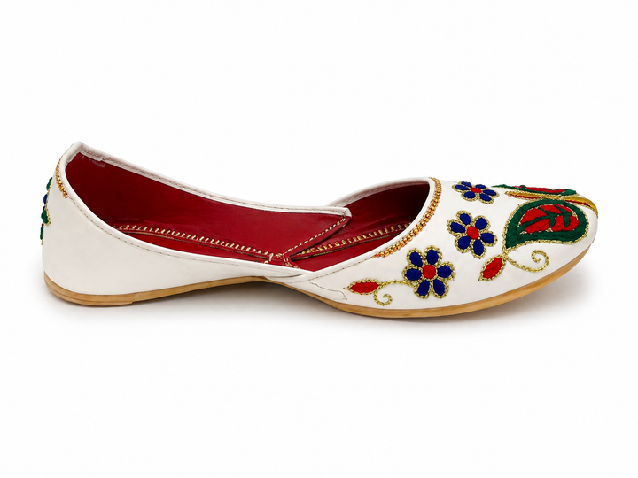 White Floral Paisley Jutti – Multi-Colour Embroidered