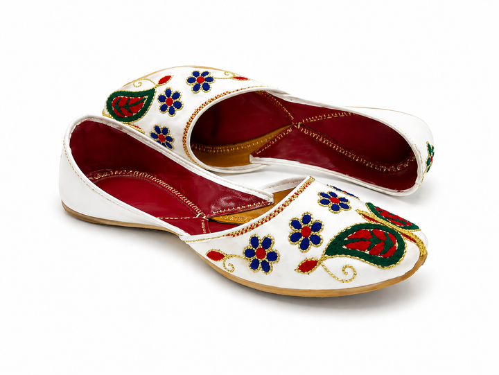 White Floral Paisley Jutti – Multi-Colour Embroidered